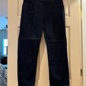 NYDJ Dark Denim Straight Jeans Modern Style